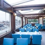 Golden Pen Hotel