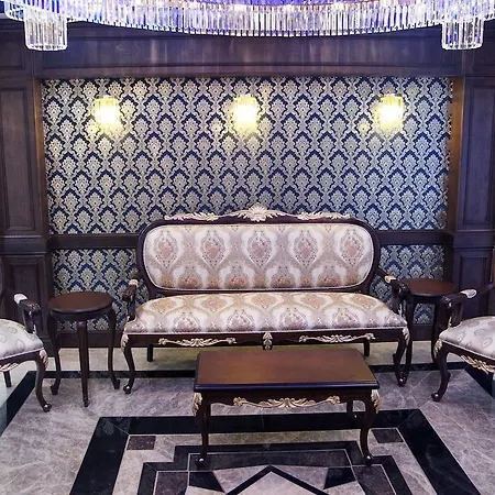 Hotel Golden Pen 3*