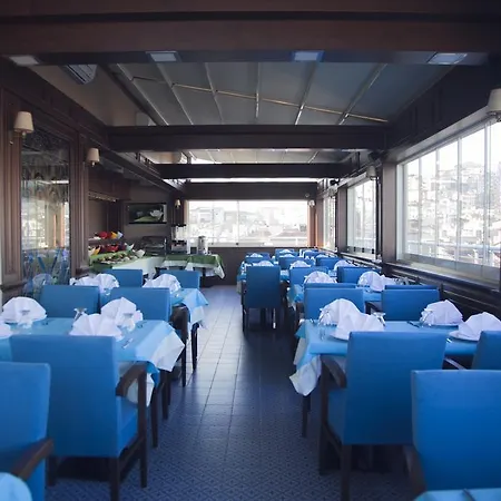 Golden Pen Hotel 4*