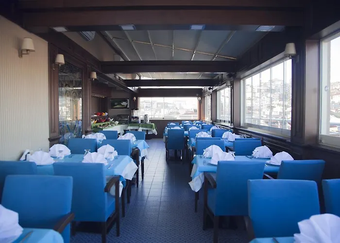 Golden Pen ホテル 4*