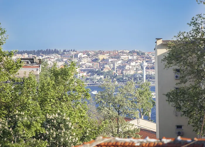 Golden Pen ホテル